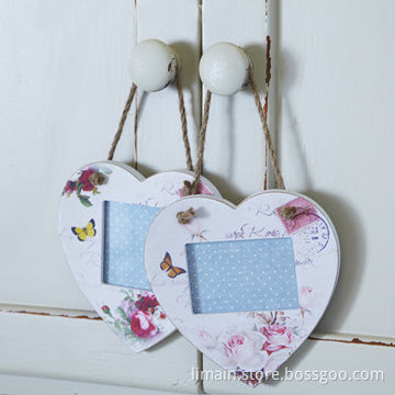 Wooden Photo Frames with Roses and Butterflies, Sized 15 x 14 x 1cm